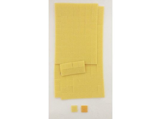 Samolepicí pěnovka moosgummi mozaika žlutá 12x12x2mm-200ks